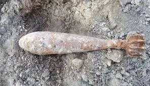 Astăzi: Bombă în Glăjărie!