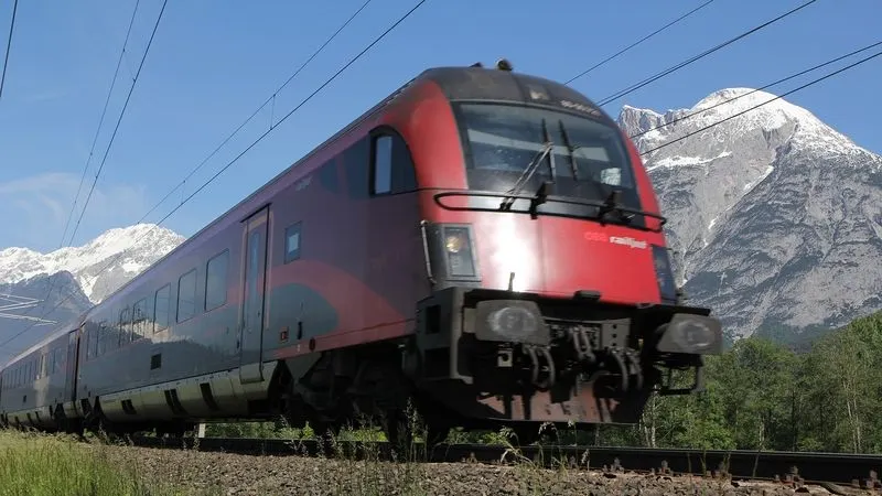 Din 2019, tren direct Cluj-Viena