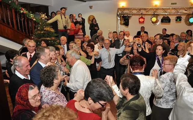 Chef de Mărțișor, cu 15 lei, pentru pensionari
