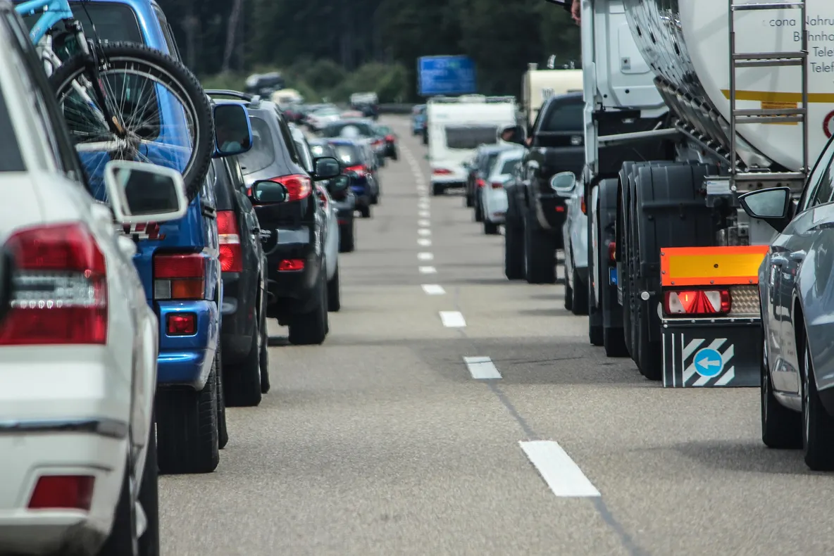 TÂRGU MUREȘ: Trei zile de trafic greu pe Pandurilor. Se aplică marcaje rutiere