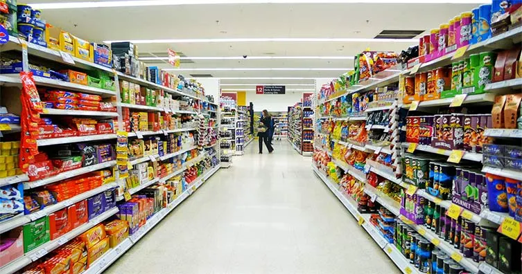 Consiliul Naţional Maghiar din Transilvania vrea bilingvism în hypermarketurile din Târgu Mureș