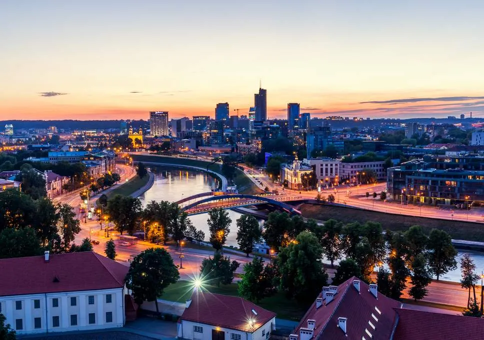 Studenți mureșeni invitați la Universitatea din Vilnius (Lituania)