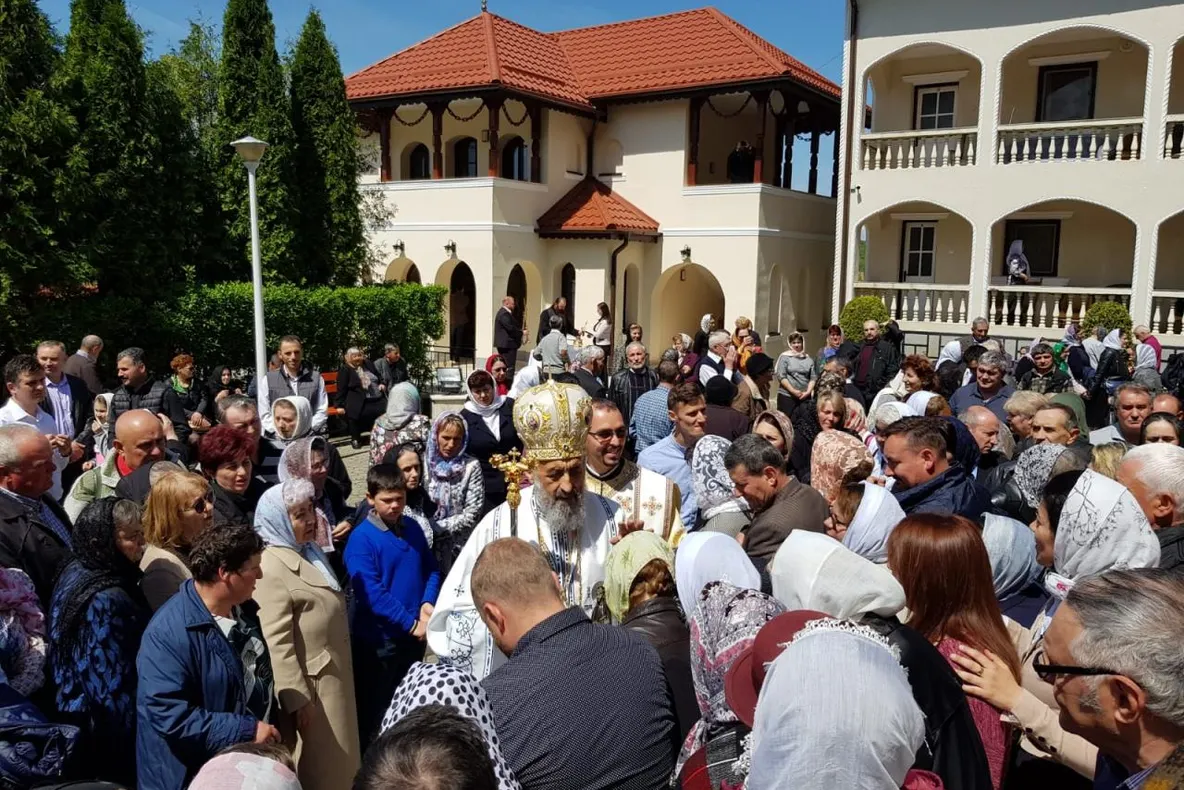 Arhiepiscoul Alba Iuliei, la Mănăstirea Sighișoara