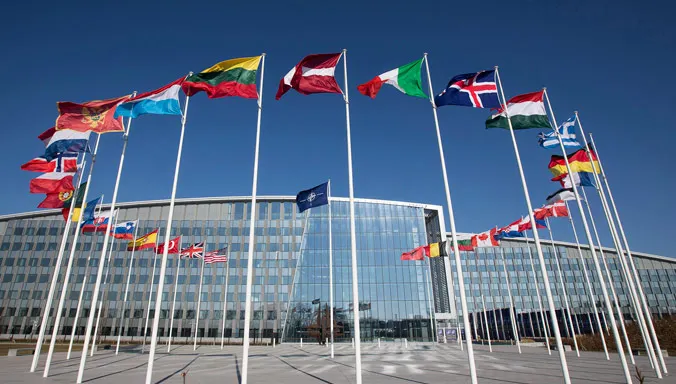 NATO, în viziunea studenților din Târgu Mureș
