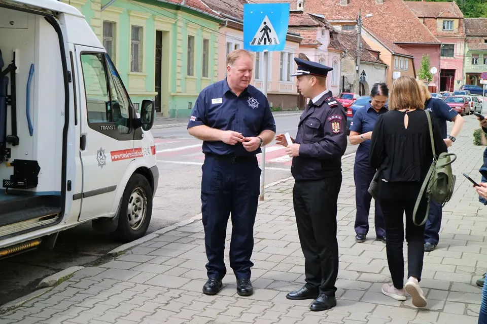 Ambulanță donată de britanici pentru Centrul de Îngrijire și Asistență din Sighișoara