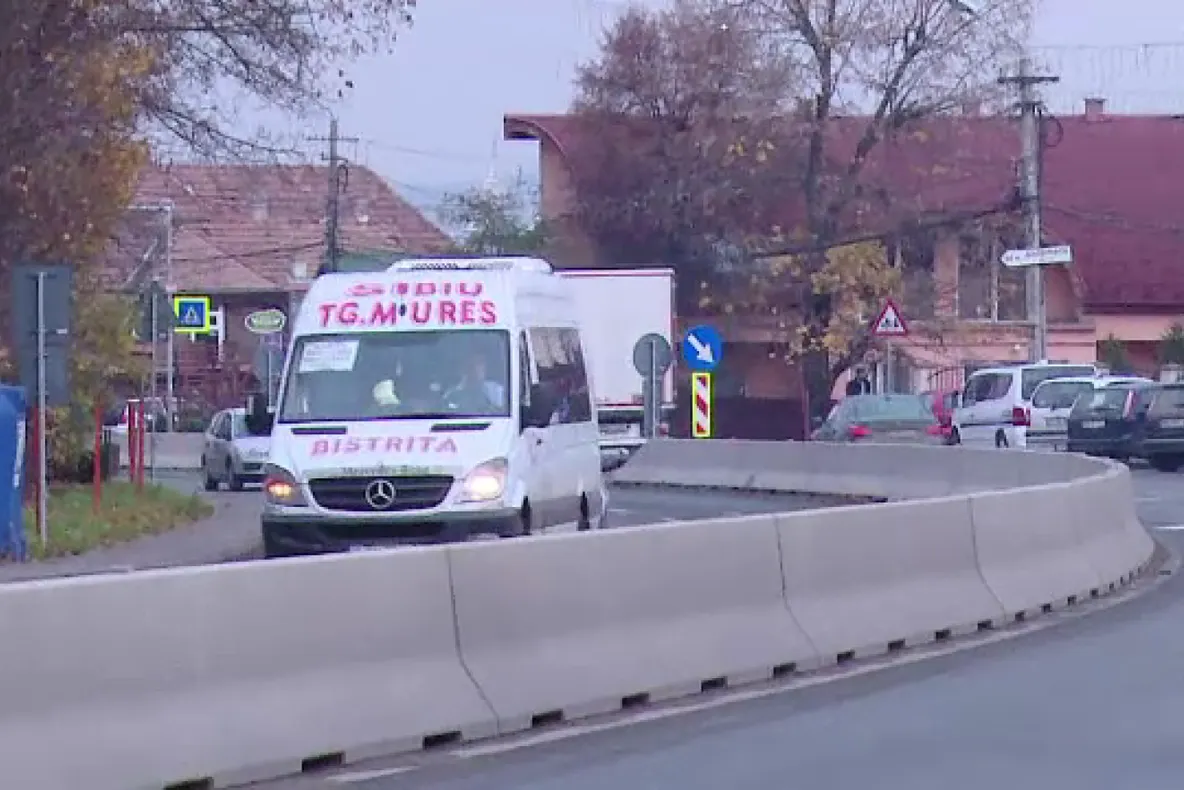 Tânăr de 23 de ani: era băut la volan și a intrat în parapeții din Sângeorgiu de Mureș