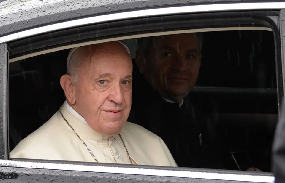 Papa Francisc, de două ori la Târgu Mureș, într-o singură zi