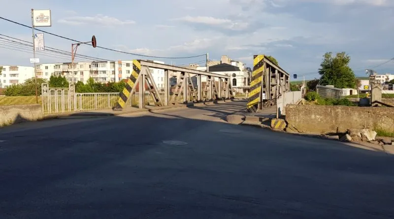 De marți, se deviază circulația la intrarea în Târnăveni. ÎNCEP lucrările la pod!