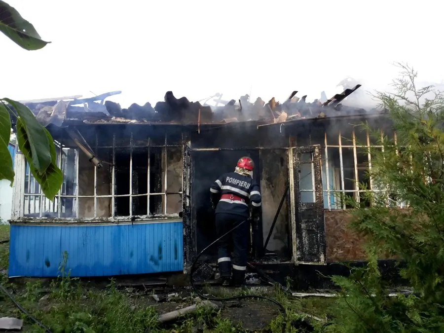 Incendiu la o brutărie din Sângeorgiu de Mureș