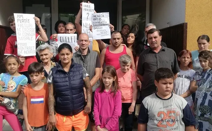 Locatarii de la Adăpostul de Noapte din Târgu Mureș sunt somați să părăsească Centrul Social