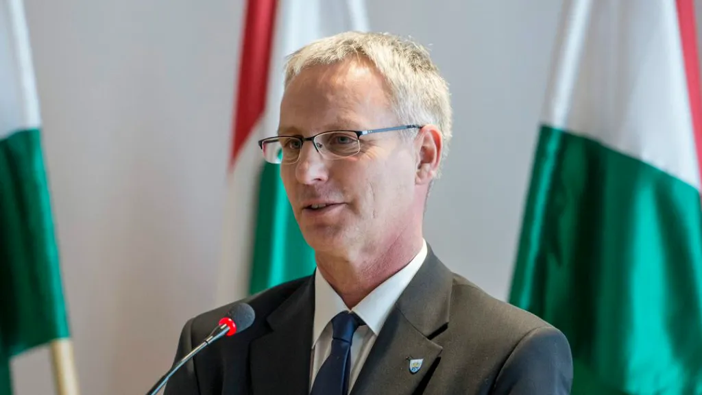 Mesaj de la Budapesta pentru tinerii maghiari din Transilvania