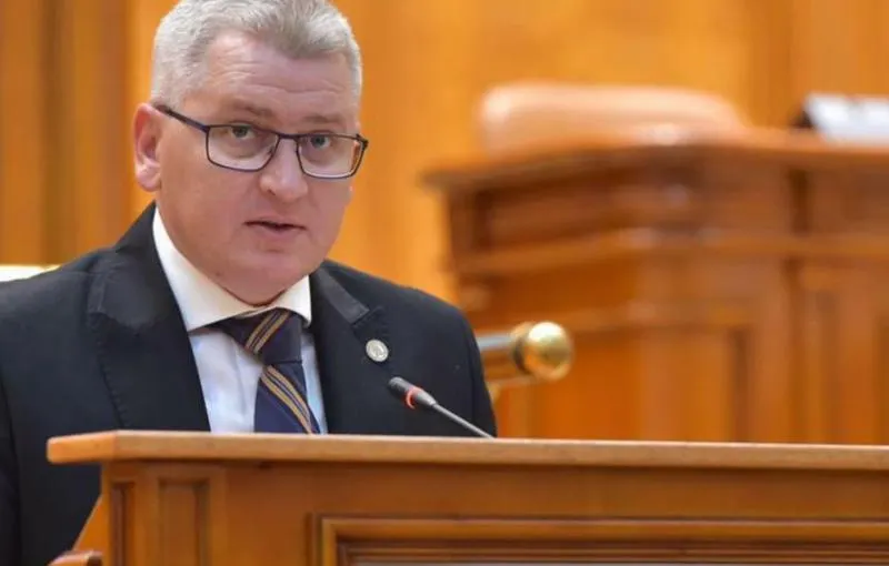 VIDEO: Florin Roman, proiect de lege: ”Fără contracte din bani publici cu statul”