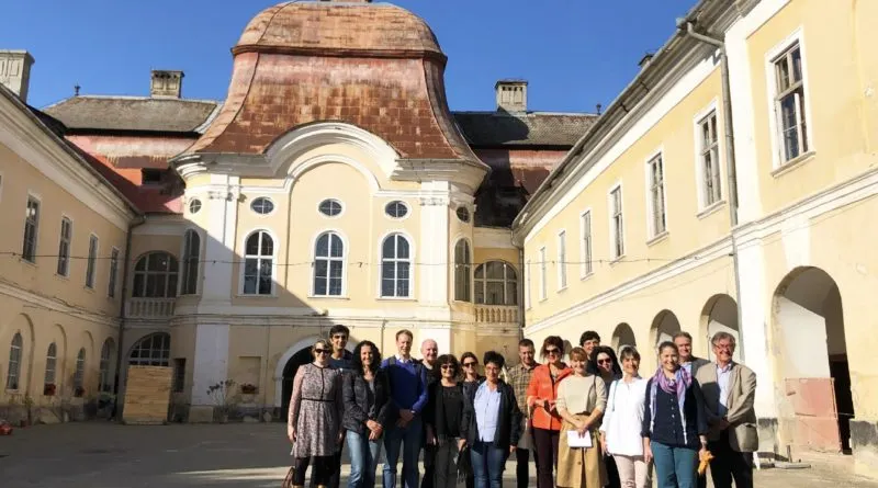 Șansă pentru județul cu cele mai multe castele și conace din România
