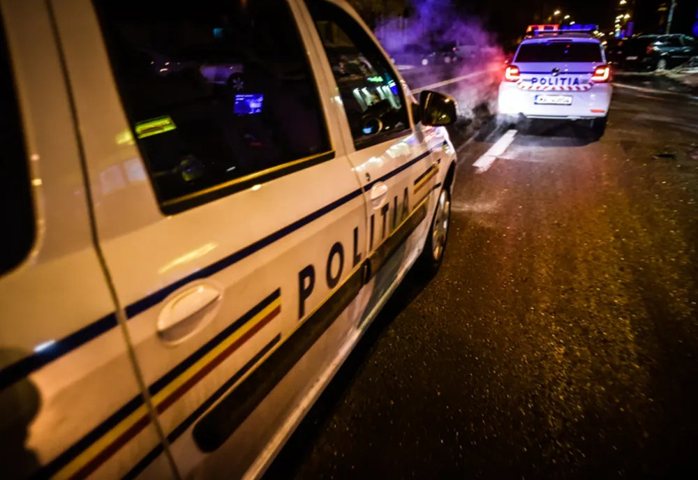 SUSENI: Polițistă rănită în misiune!