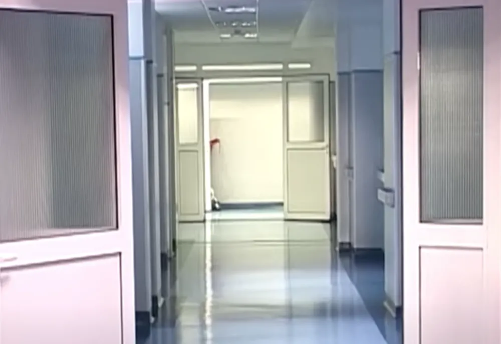 VIDEO Mărturii CUTREMURĂTOARE despre legarea, de pat, a bolnavilor de COVID-19 la ATI Mureș. Ultimele detalii din ancheta de la Sibiu