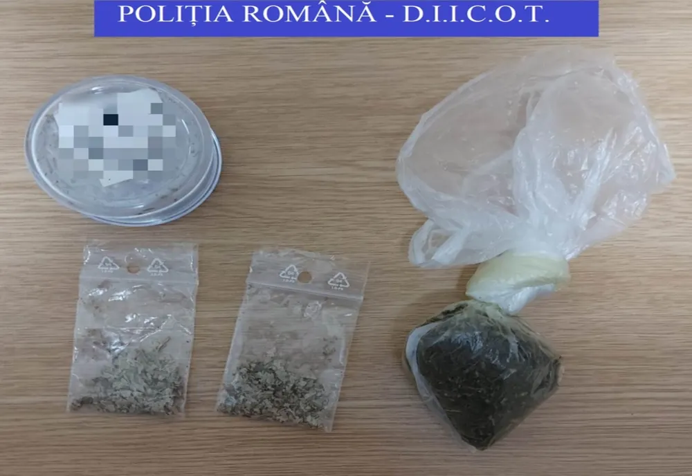 Percheziţii în judeţul Mureş la traficanţii de droguri! 5 persoane au fost arestate (FOTO)