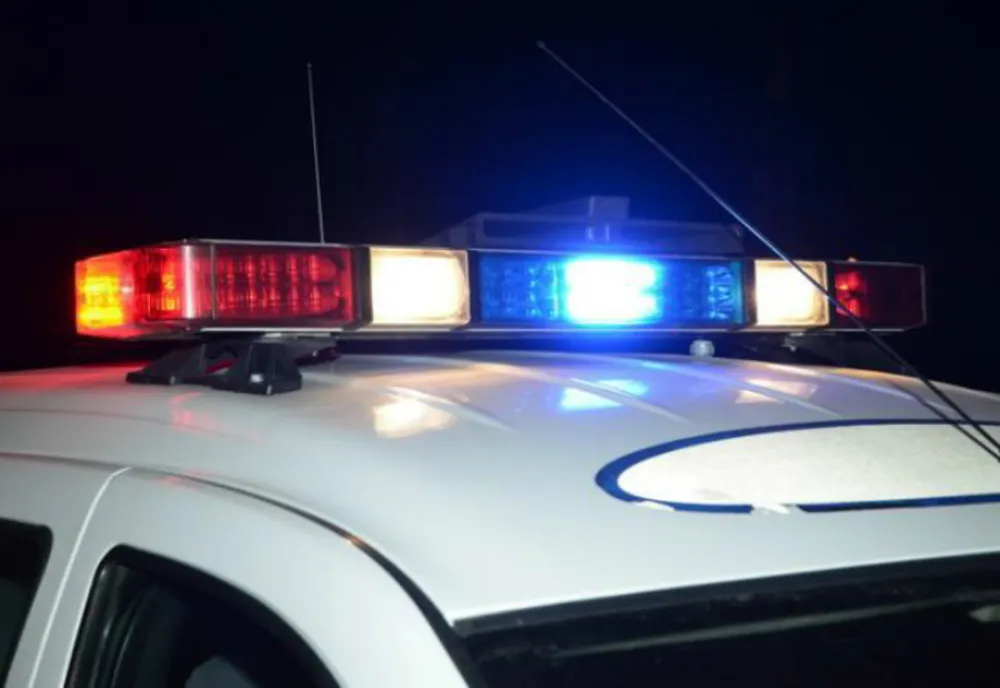 Tânăr, fără permis la volan, reținut de polițiști