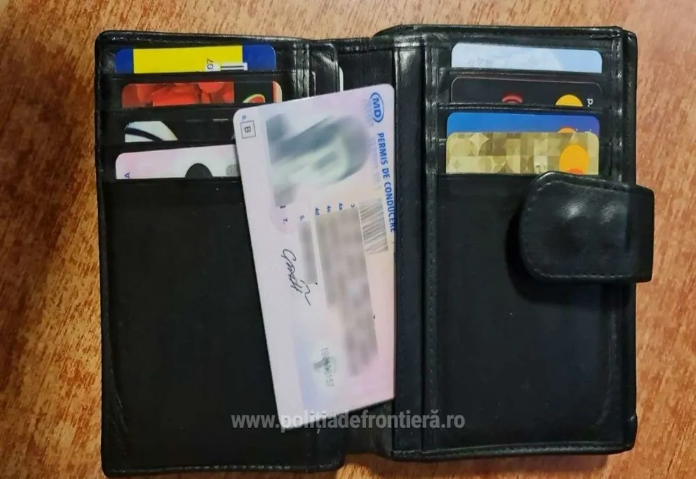 Bărbat cu permis de conducere falsificat prins de poliţiştii din Târgu Mureş