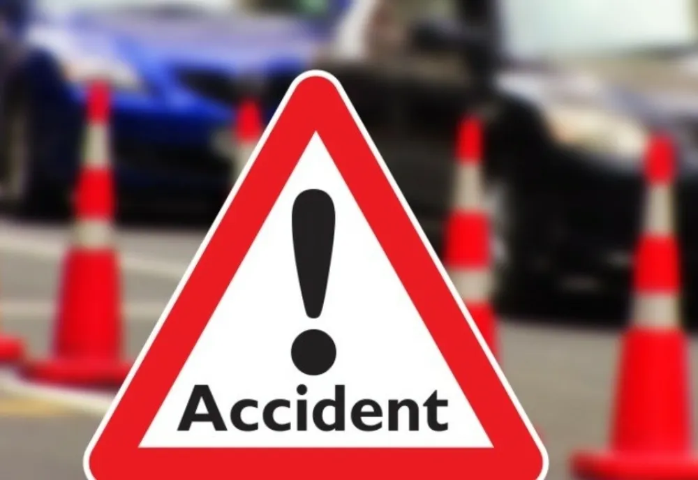Accident pe DN 14, lângă Sighișoara! Două persoane, rănite grav