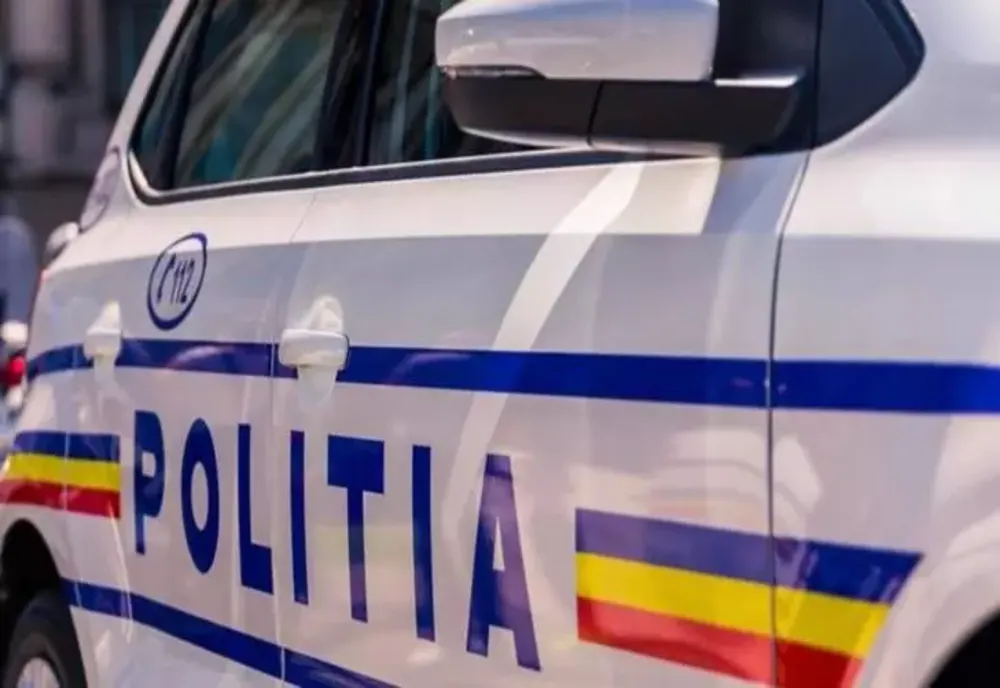 Patru persoane, reținute pentru tâlhărie! Trei au ajuns după gratii