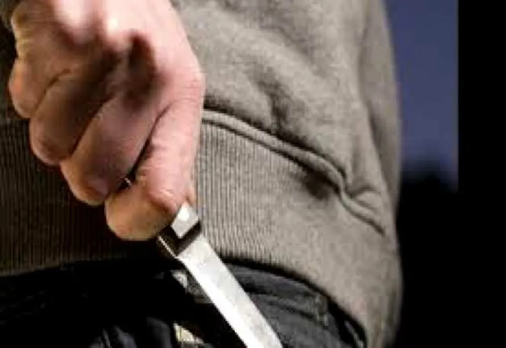 BĂRBAT ÎNJUNGHIAT ÎN INIMĂ ÎN PLINĂ STRADĂ, ÎN MUREȘ