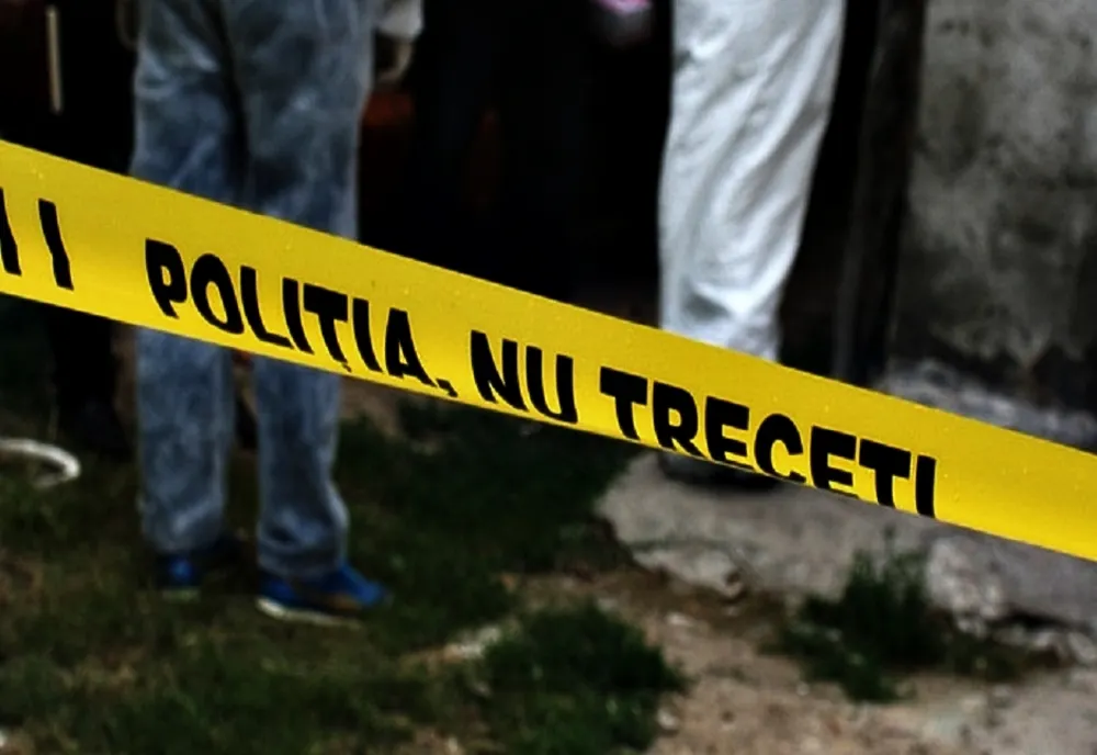Cadavrul găsit pe câmp, lângă autostrada A1, a fost identificat