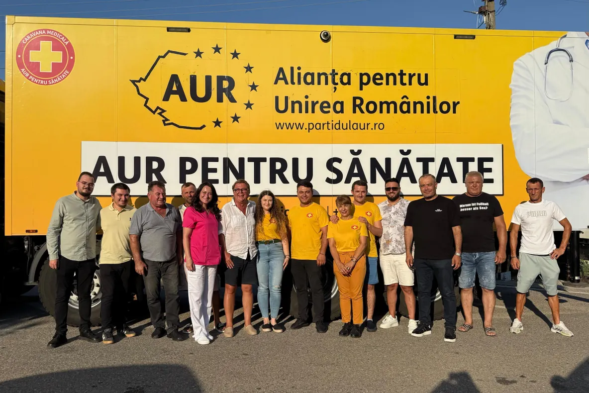 SENATORUL AUR DE MUREȘ, DR. CRISTIAN VÂNTU, REVINE PE TEREN CA MEDIC COORDONATOR AL CARAVANEI MEDICALE AUR, ÎNTR-O NOUĂ ETAPĂ A CAMPANIEI CARE ADUCE SERVICII MEDICALE GRATUITE ÎN ZONELE UITATE DE STAT.