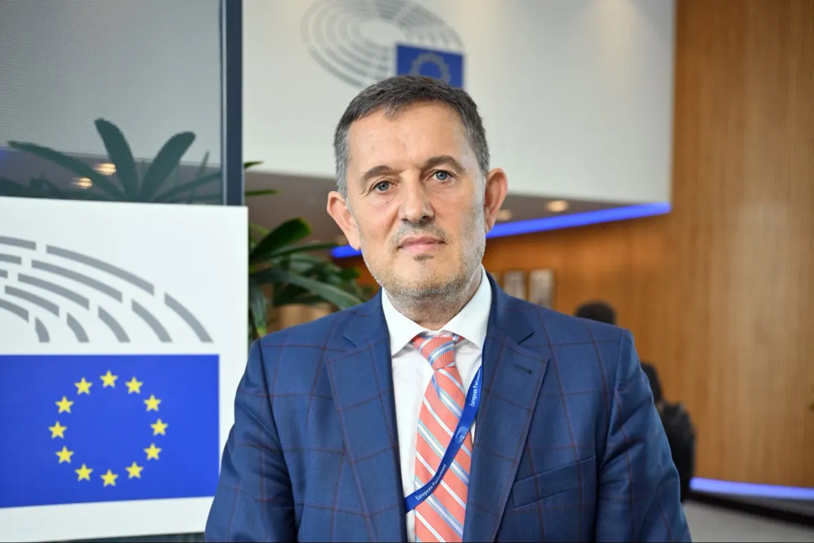 Gheorghe Piperea: „I-am oferit o portiță de scăpare lui Grindeanu, în condițiile AUR!”