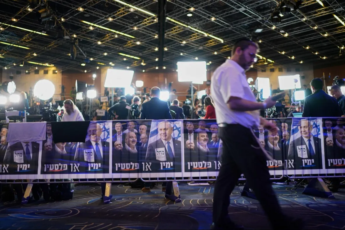 Alegerile din Israel: Blocul lui Netanyahu ar urma să obțină 54 de mandate, opoziția 47