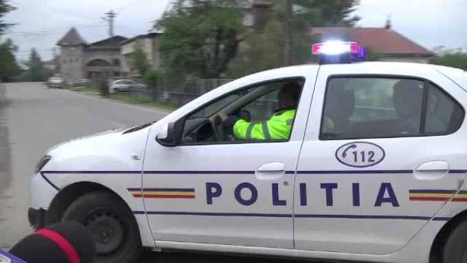 AZI NOAPTE: Tânăr prins fără permis