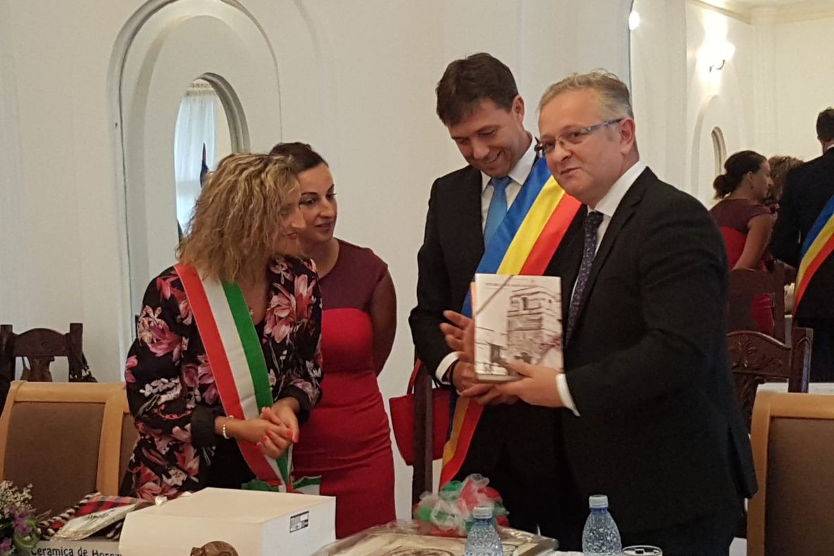 Târnăveniul s-a înfrățit cu un oraș din Italia