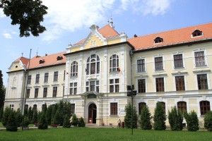UDMR anunță: Liceul romano-catolic din Tîrgu Mureş a primit autorizație