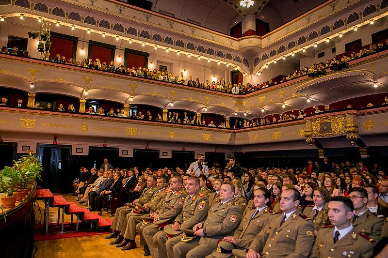 Ceremonie grandioasă la deschiderea anului universitar