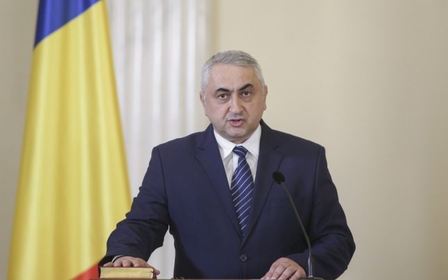 Kelemen șantajează, Dragnea cedează. Educația rămâne fără ministru