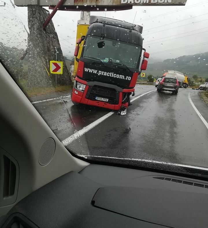 Accident la limita județelor Mureș și Brașov