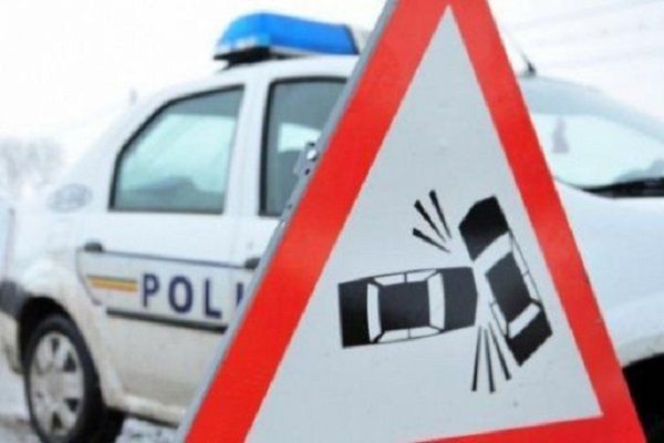 Accidente la Păsăreni și Leordeni