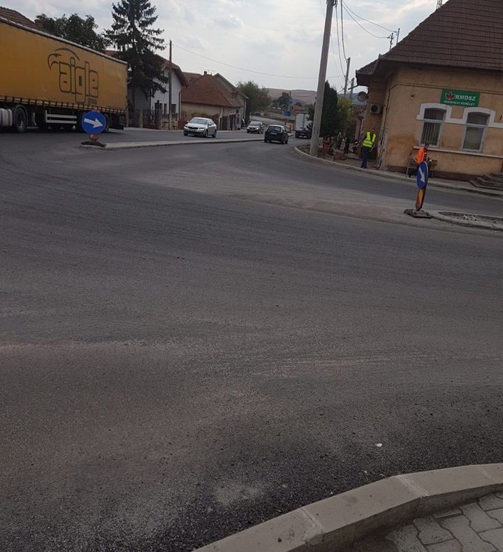 Se amenajează intersecția de la Acățari!