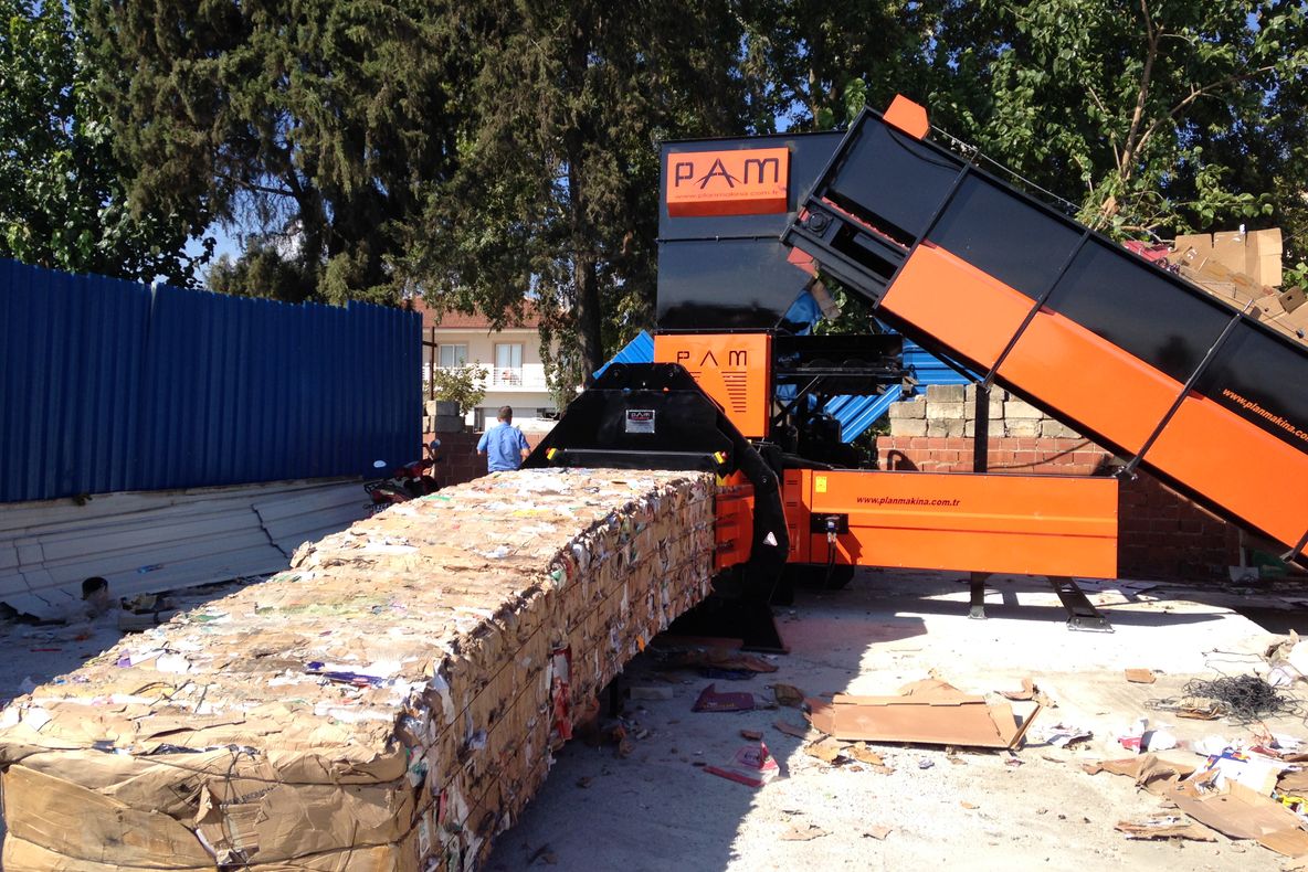 Stațiile de transfer a deșeurilor au ajuns la județ