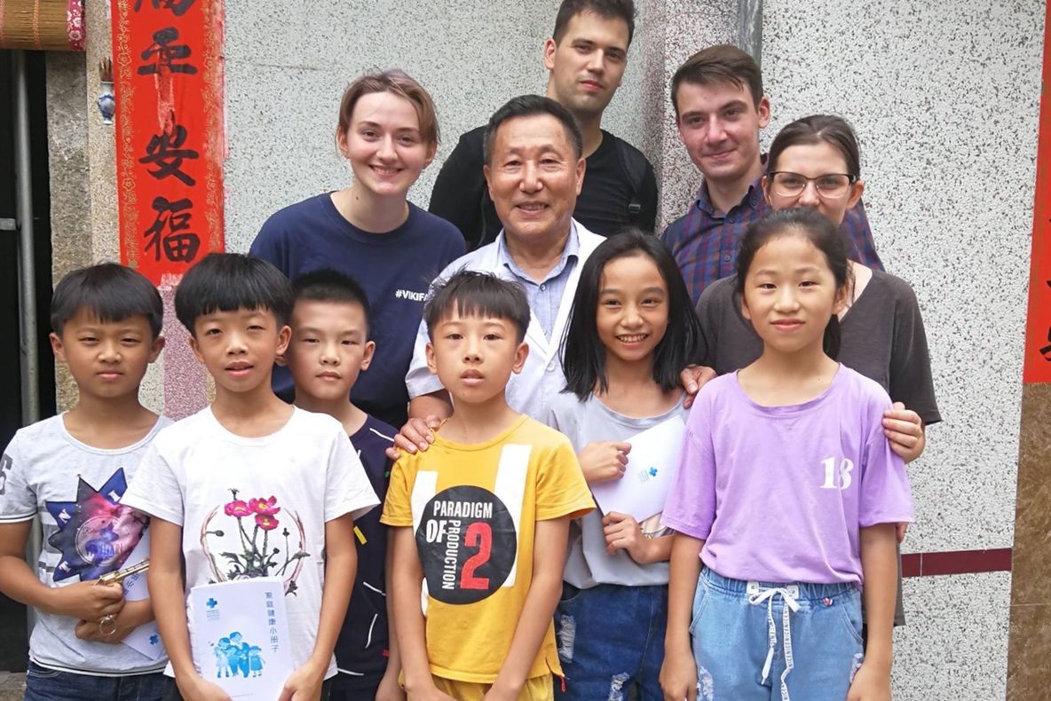 Studenți mediciniști mureșeni, în China