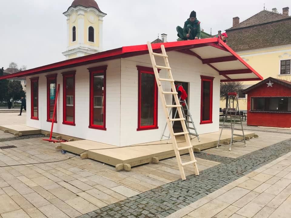 TÎRGU MUREȘ: Târgul de Crăciun va fi deschis de Smiley