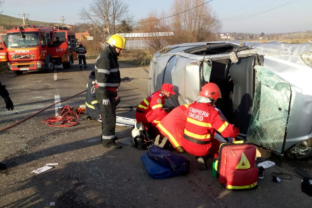 FELICITĂRI salvatorilor mureșeni! Zi plină la ISU Mureș