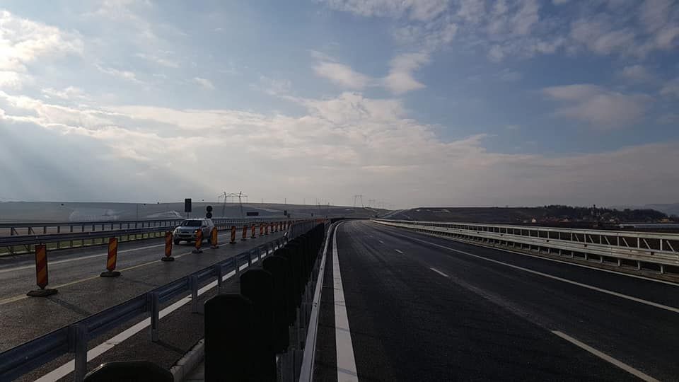 S-a inaugurat "autostrada cu barieră"