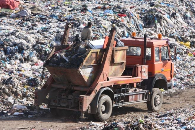 Gunoiul din Târgu Mureș, OPRIT la Depozitul din Sânpaul. Primăria se angajează să plătească