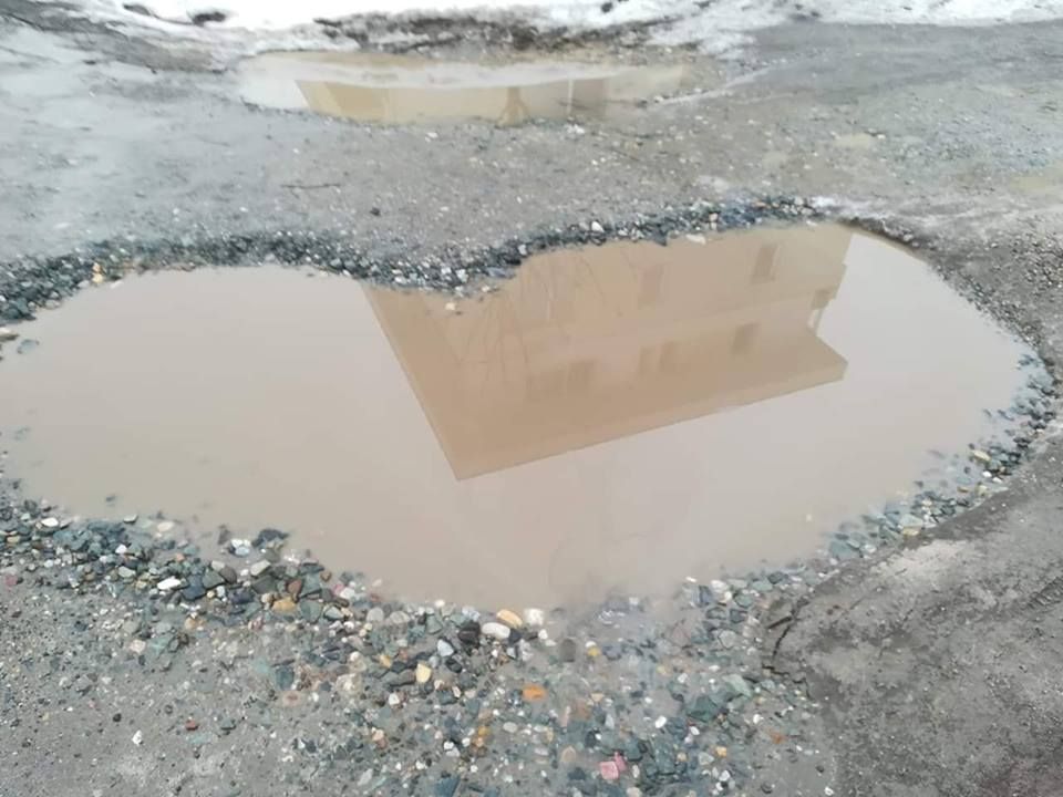 Valentine's Day, în gropile Reghinului