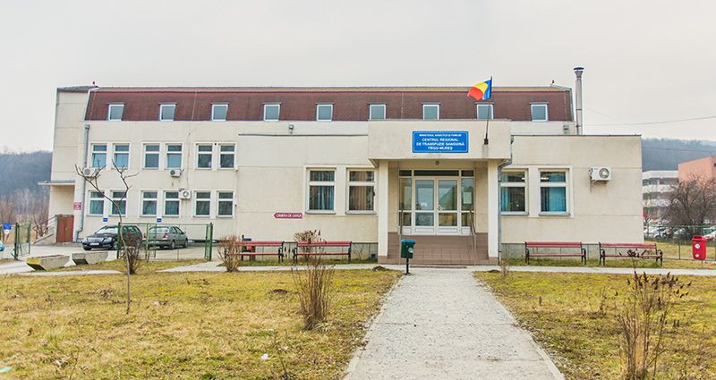 O victimă a accidentului de la Chețani are nevoie de sânge