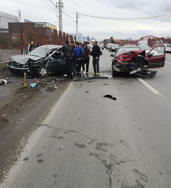 ACUM: Accident pe Gheorghe Doja, în zona RAR