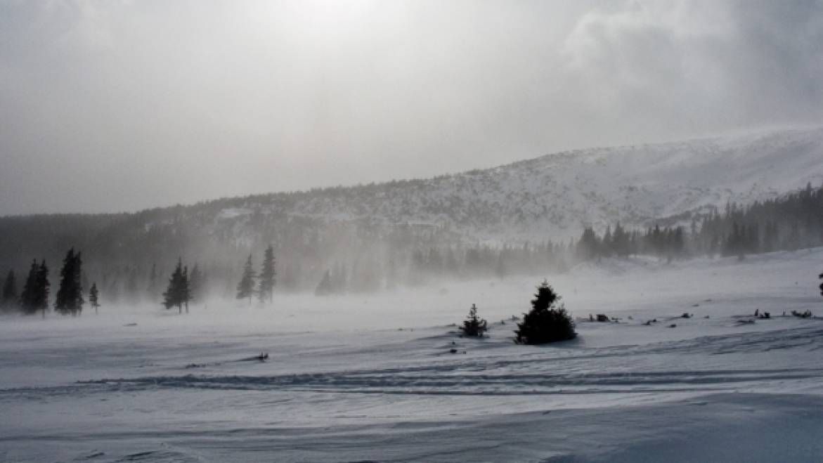 ATENȚIE! Zăpadă de până la 80 de centimetri, în Călimani și Gurghiu