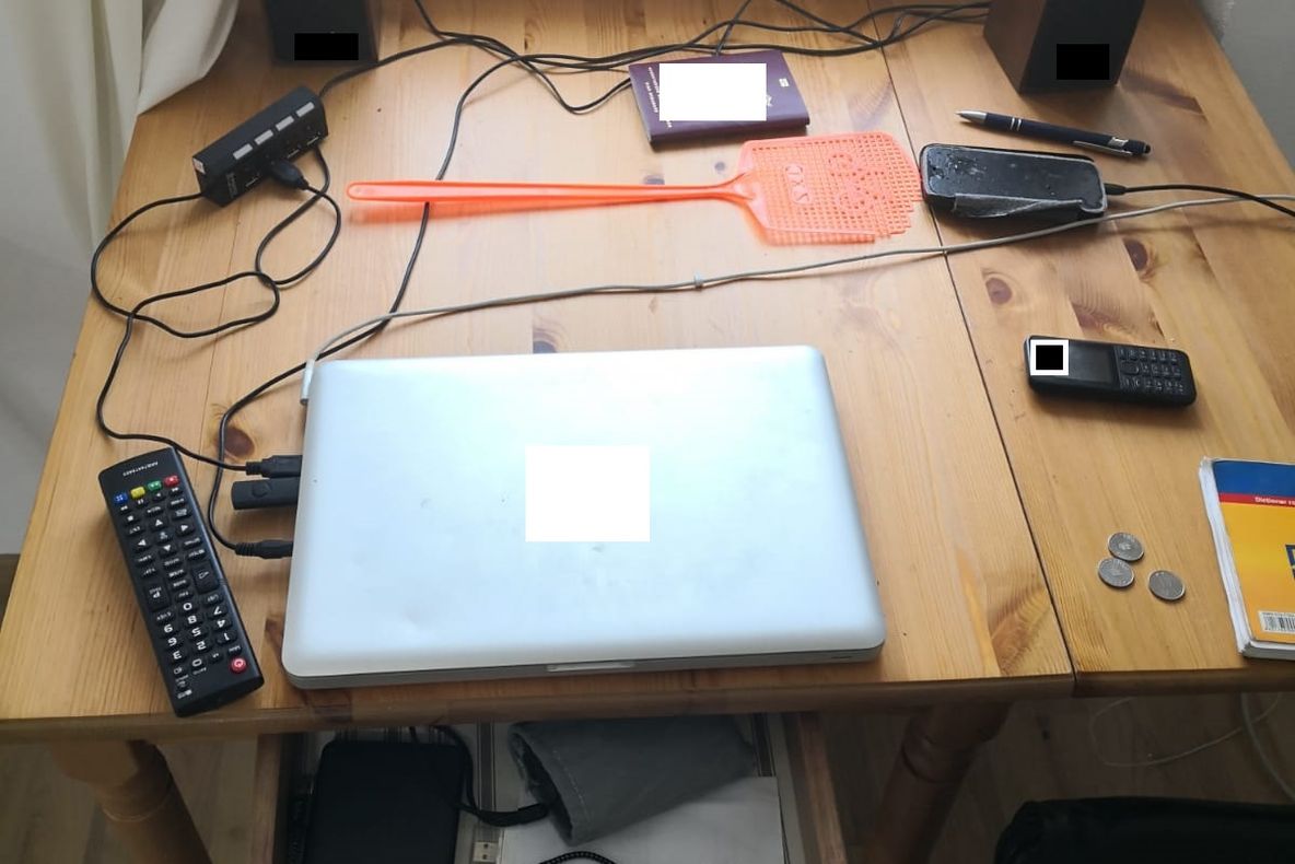 PORNOGRAFIE INFANTILĂ: Olandez de 71 de ani, arestat în Sibiu de polițiști și procurori mureșeni