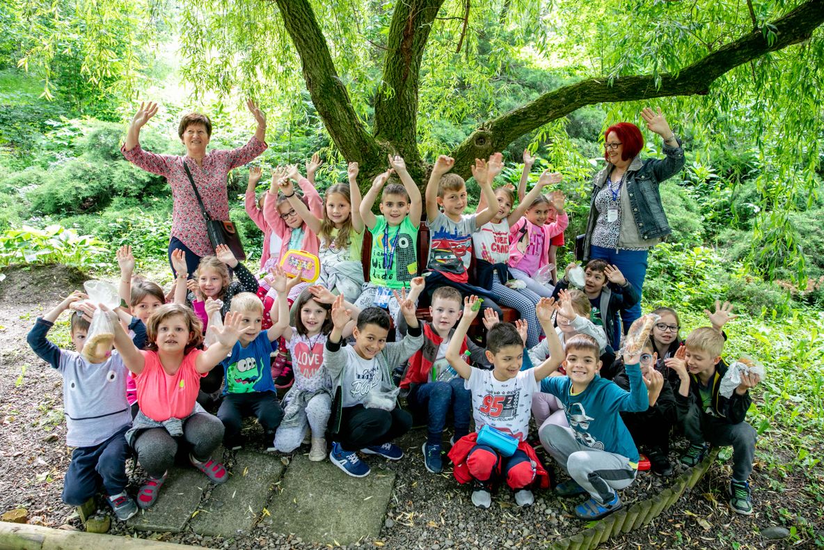 Preșcolari, în vizită la Grădina Botanică din Târgu Mureș