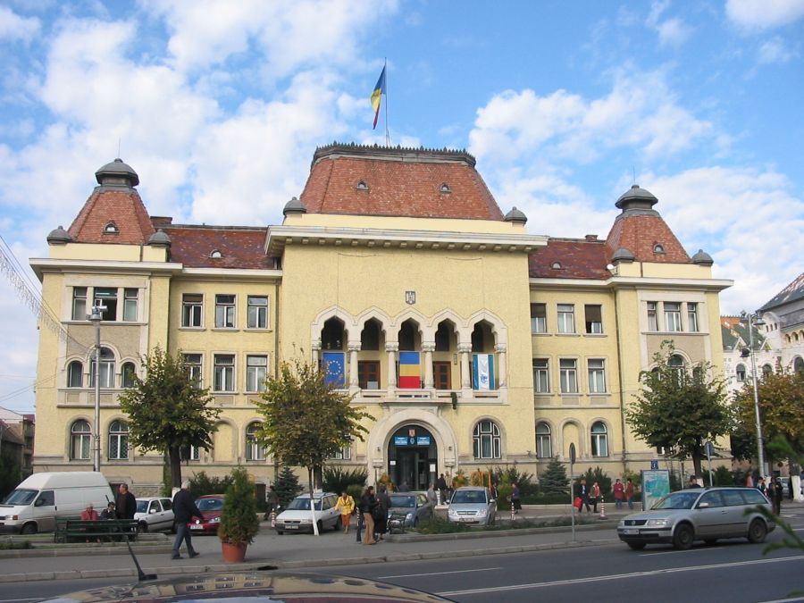 Trei posturi de director scoase la concurs de Primăria municipiului Târgu Mureș